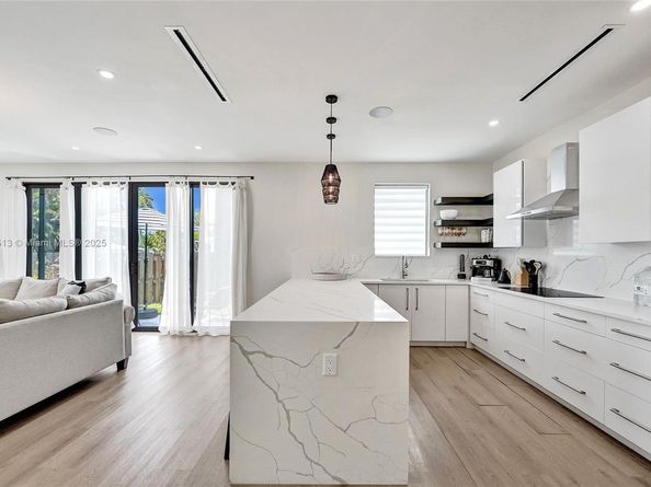 1617 NE 11th St 1, Fort Lauderdale FL 33304