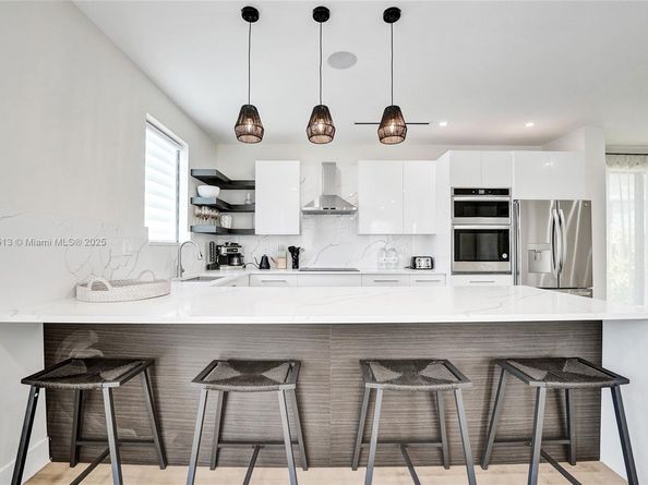 1617 NE 11th St 1, Fort Lauderdale FL 33304