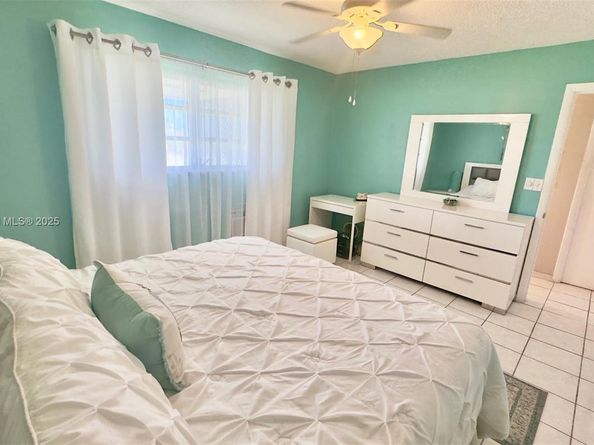 16901 NE 13th Ave 309, Miami FL 33162