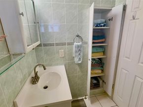 16901 NE 13th Ave 309, Miami FL 33162