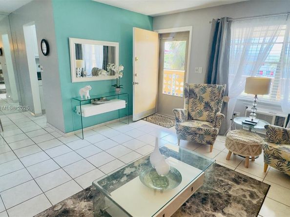 16901 NE 13th Ave 309, Miami FL 33162
