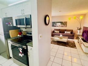 16901 NE 13th Ave 309, Miami FL 33162