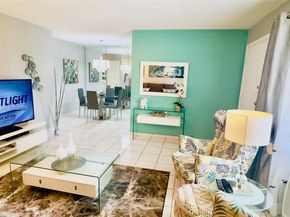 16901 NE 13th Ave 309, Miami FL 33162