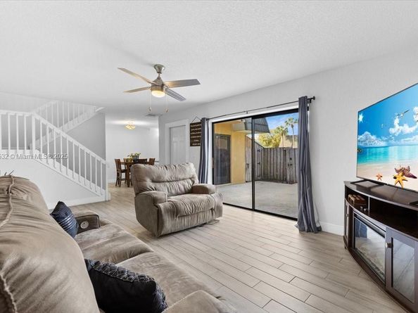 4517 45th Way, West Palm Beach FL 33407