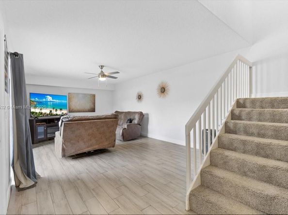 4517 45th Way, West Palm Beach FL 33407