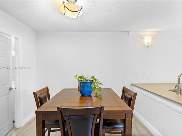 4517 45th Way, West Palm Beach FL 33407