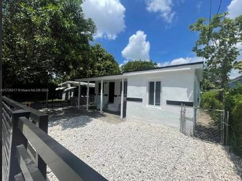 1741 NW 68th Ter