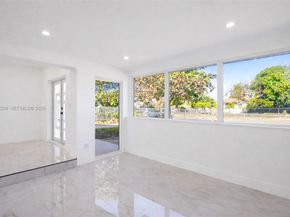 540 Harem Ave, Opa-Locka FL 33054