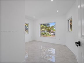 540 Harem Ave, Opa-Locka FL 33054