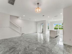 552 Parsons Way, Deerfield Beach FL 33442