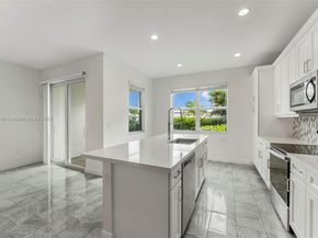 552 Parsons Way, Deerfield Beach FL 33442