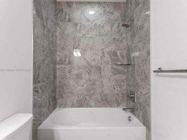 552 Parsons Way, Deerfield Beach FL 33442