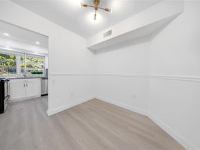 9090 Lime Bay Blvd 211, Tamarac FL 33321