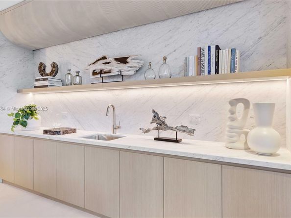 900 N Ocean Blvd 801, Pompano Beach FL 33062