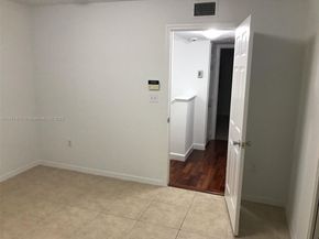 2821 NE 185th St 408, Aventura FL 33180
