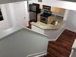 2821 NE 185th St 408, Aventura FL 33180