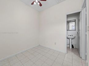 6572 SW 8th Ct, North Lauderdale FL 33068