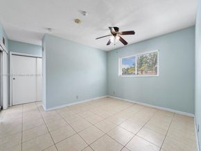 6572 SW 8th Ct, North Lauderdale FL 33068
