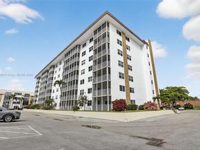 3050 NE 16th Ave 407, Oakland Park FL 33334