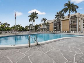 3050 NE 16th Ave 407, Oakland Park FL 33334