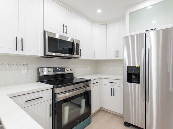 1336 NW 6th Ave, Fort Lauderdale FL 33311
