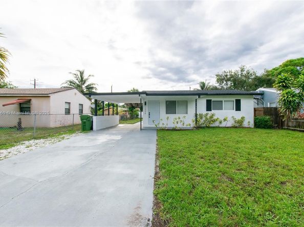 1336 NW 6th Ave, Fort Lauderdale FL 33311