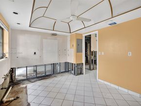 6060 S Falls Cir Dr 306, Lauderhill FL 33319