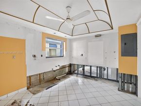 6060 S Falls Cir Dr 306, Lauderhill FL 33319