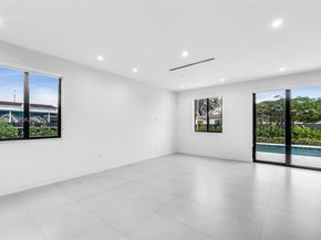 6535 SW 26th St, Miami FL 33155