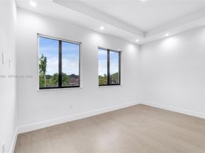 6535 SW 26th St, Miami FL 33155