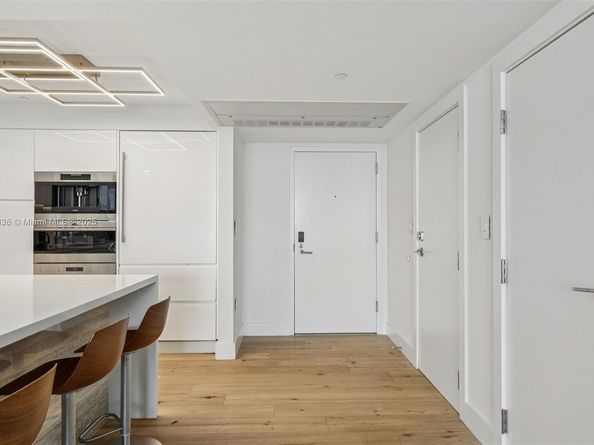 102 24th St 1440, Miami Beach FL 33139