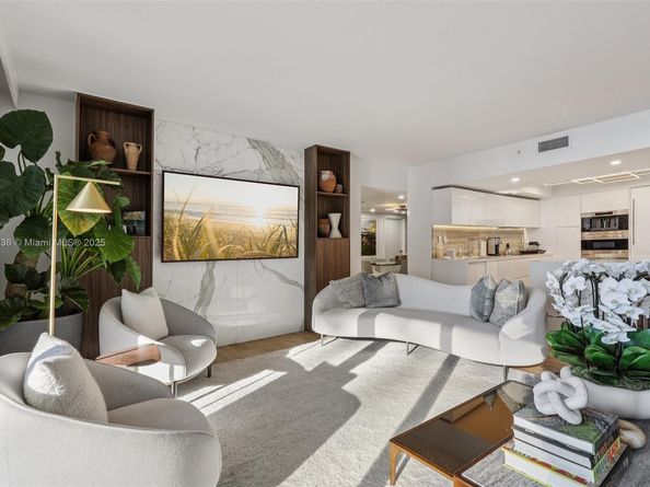 102 24th St 1440, Miami Beach FL 33139