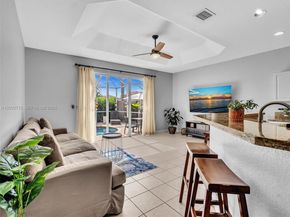 2117 NE 40th Rd, Homestead FL 33033