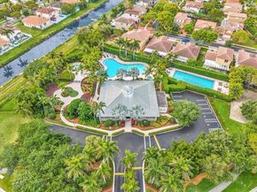 2117 NE 40th Rd, Homestead FL 33033
