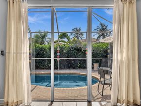 2117 NE 40th Rd, Homestead FL 33033