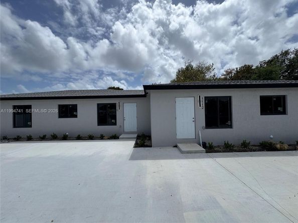 1112 NW 81st St, Miami FL 33150