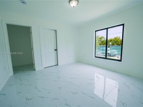 1112 NW 81st St, Miami FL 33150