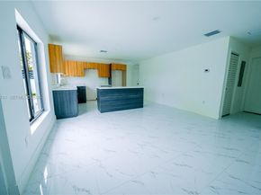 1112 NW 81st St, Miami FL 33150