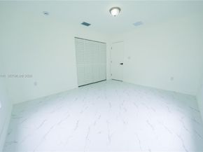 1112 NW 81st St, Miami FL 33150