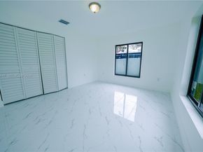 1112 NW 81st St, Miami FL 33150