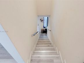 1901 NW S River Dr 12B, Miami FL 33125