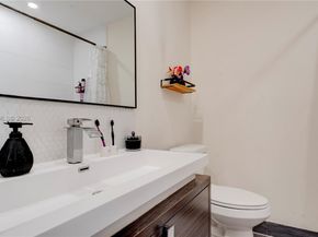 1901 NW S River Dr 12B, Miami FL 33125