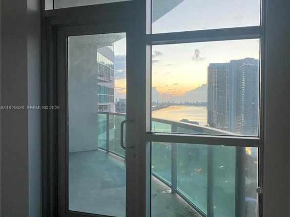 3301 NE 1st Ave H2606, Miami FL 33137