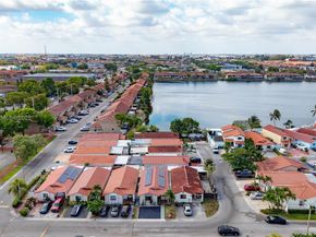 2462 W 65th St, Hialeah FL 33016