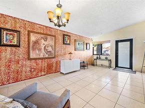 2462 W 65th St, Hialeah FL 33016