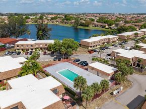 2462 W 65th St, Hialeah FL 33016