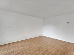 2441 SW 82nd Ave 205, Davie FL 33324