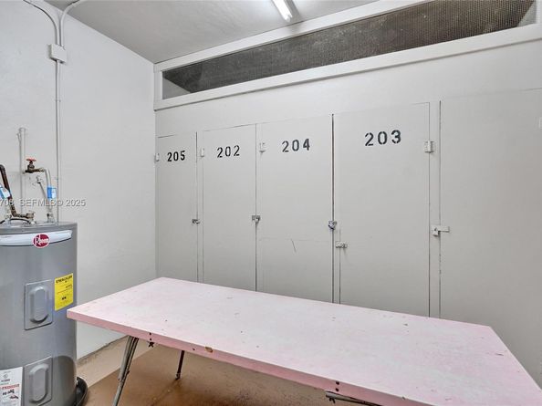 2441 SW 82nd Ave 205, Davie FL 33324