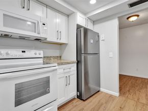 2441 SW 82nd Ave 205, Davie FL 33324