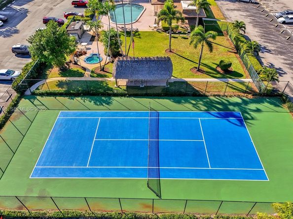 2441 SW 82nd Ave 205, Davie FL 33324